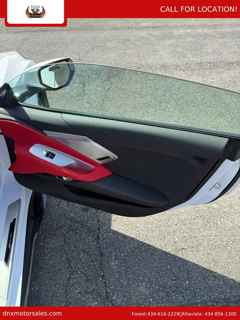 Used 2025 Chevrolet Corvette Z06 image 40