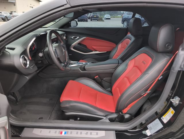 Used 2023 Chevrolet Camaro SS RWD image 18