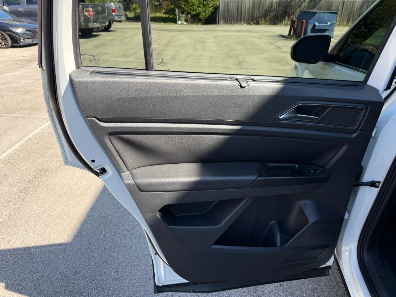 Used 2019 Volkswagen Atlas SE FWD image 24