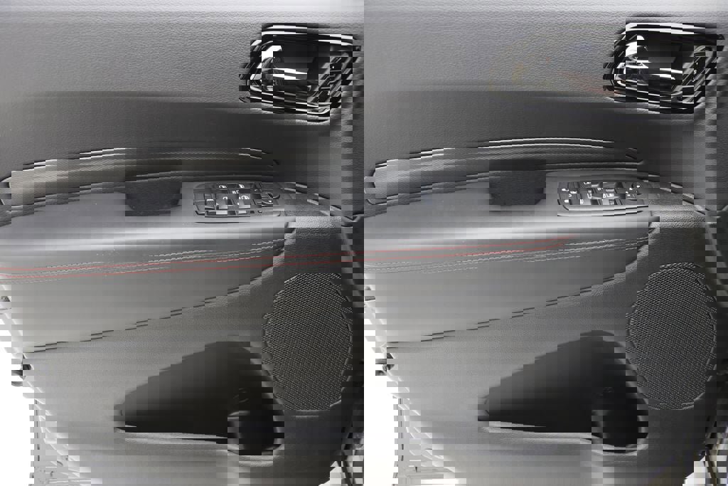 Used 2024 Dodge Durango GT image 15