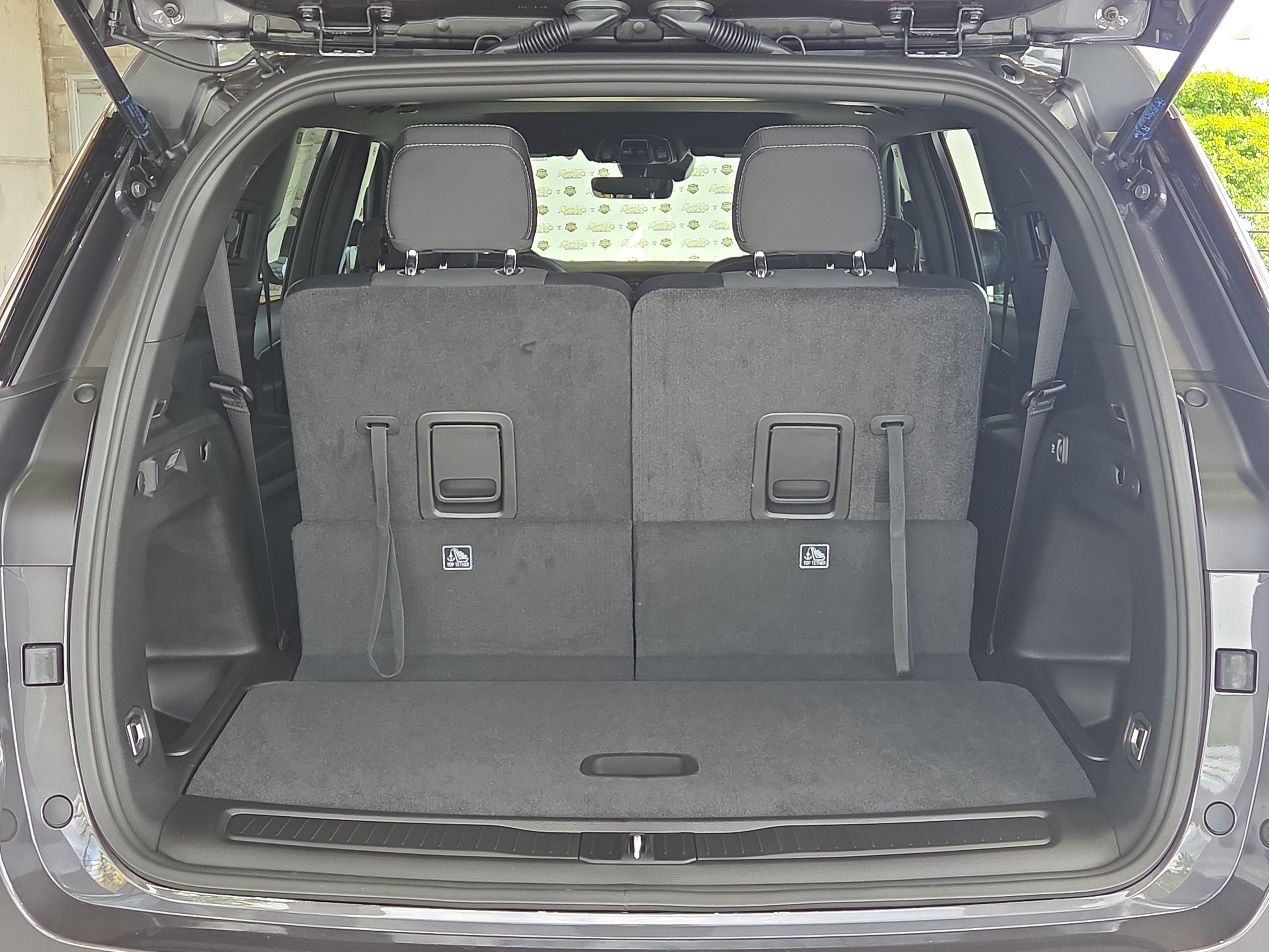 New 2025 Jeep Grand Cherokee L Laredo RWD image 13