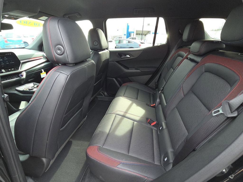 New 2026 Chevrolet Equinox RS w/ Convenience Package III FWD image 28