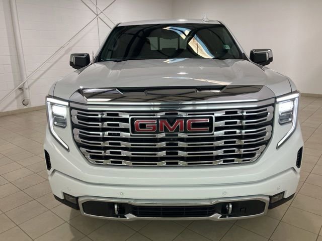 Used 2023 GMC Sierra 1500 Denali w/ Technology Package image 8