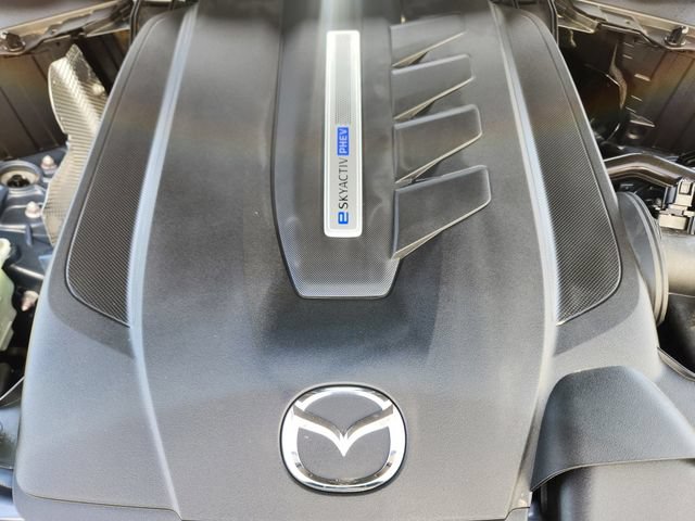 Certified 2025 MAZDA CX-70 Plug-In Hybrid w/ Premium Plus AWD/4WD image 22