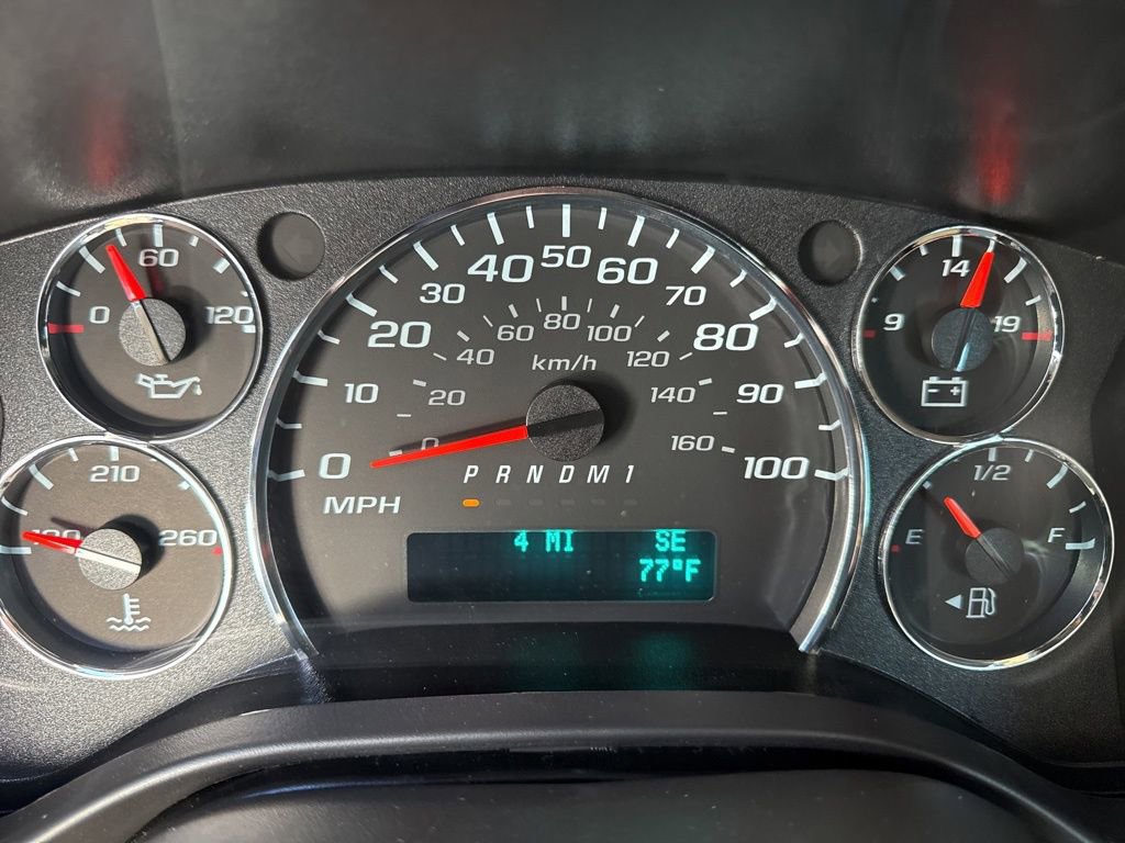 New 2025 Chevrolet Express 3500 Extended w/ Driver Convenience Package image 19
