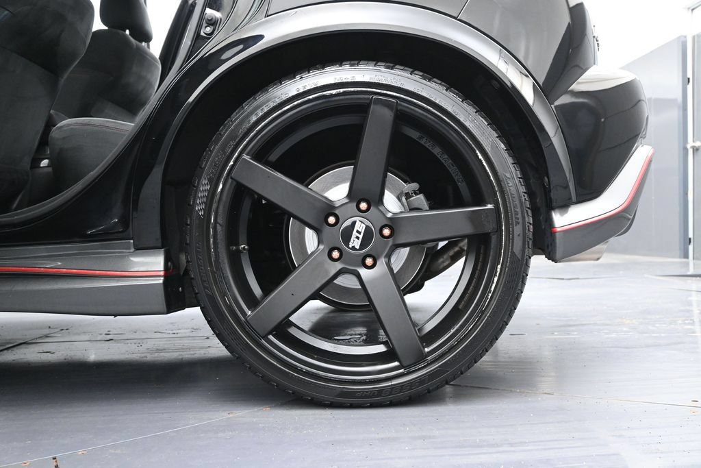 Used 2015 Nissan Juke NISMO AWD/4WD image 15