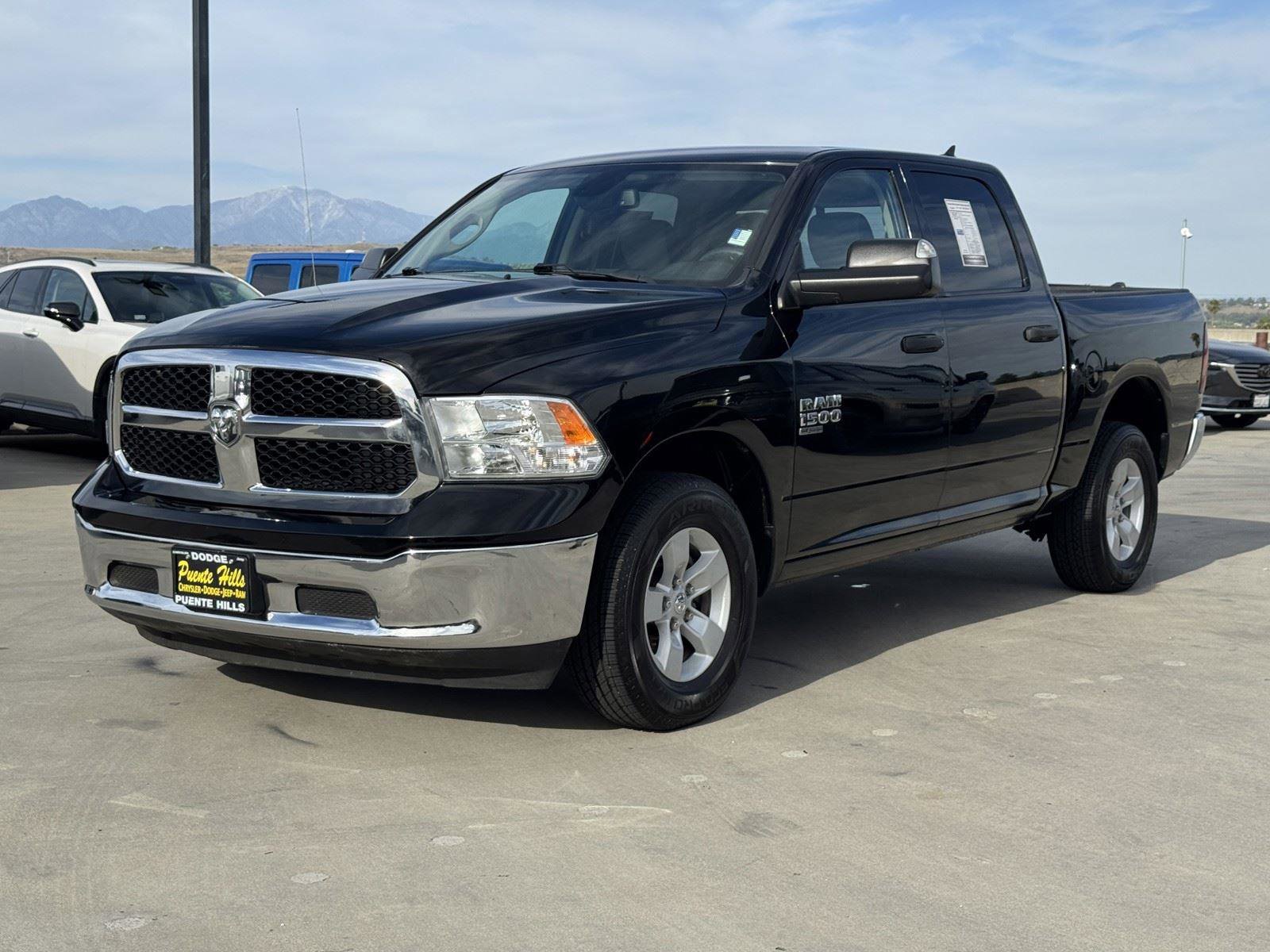 Used 2023 RAM 1500 Classic SLT w/ Trailer & Traction Group image 3
