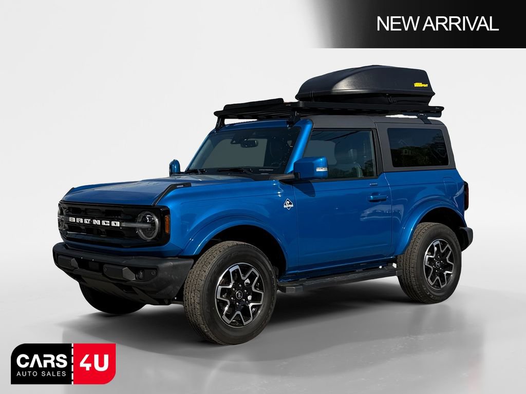 Used 2023 Ford Bronco Outer Banks image 3