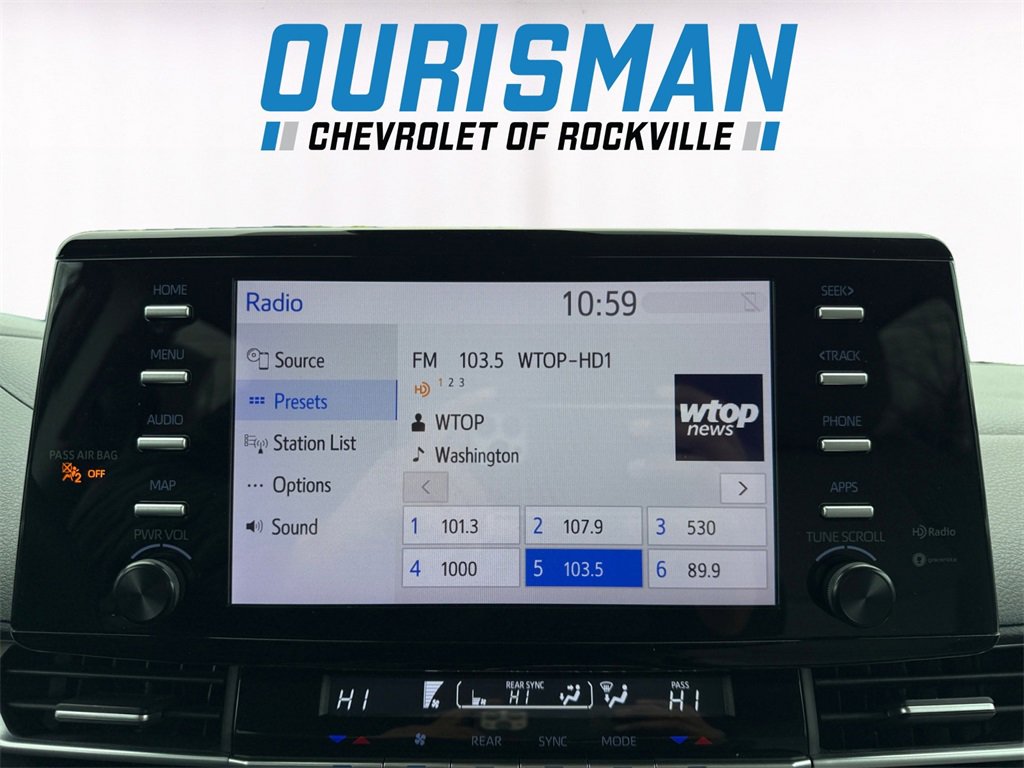 Used 2024 Toyota Sienna LE image 14