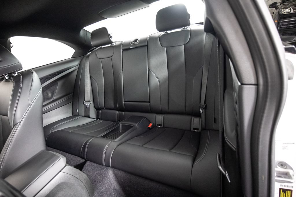 Used 2023 BMW 230i Coupe RWD image 11