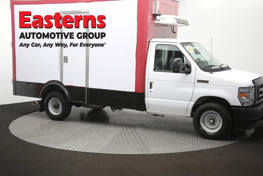 Used 2023 Ford E-350 and Econoline 350 Super Duty w/ Power Windows & Locks Group RWD image 46