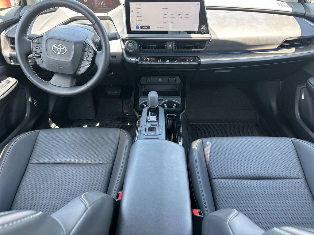 Used 2025 Toyota Prius Limited FWD image 13