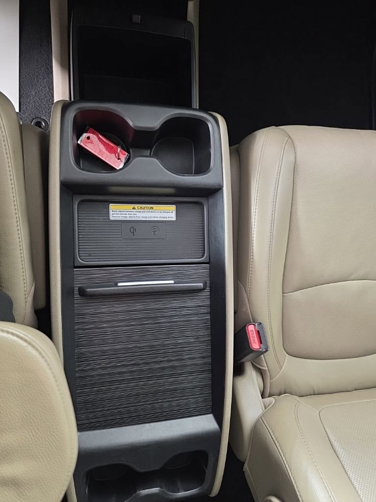 Used 2019 Honda Odyssey Elite image 20