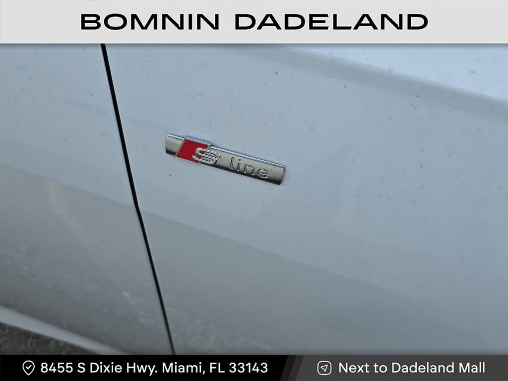 Used 2022 Audi A6 Premium Plus w/ Premium Plus Package image 11