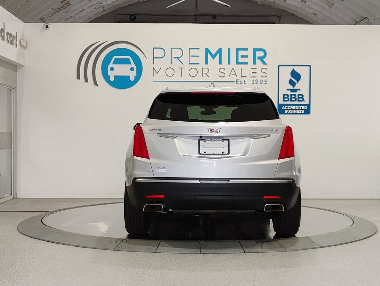 Used 2018 Cadillac XT5 Luxury w/ Driver Awareness Package image 60