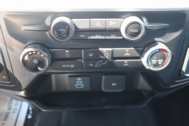 New 2026 Ford F250 XLT w/ FX4 Off-Road Package image 13