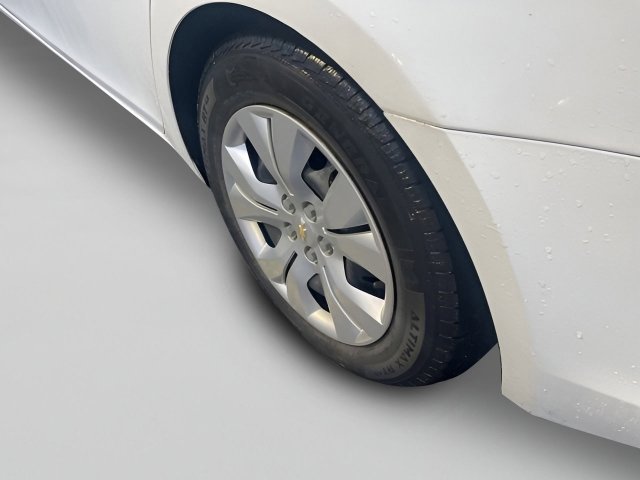 Used 2016 Chevrolet Cruze LS image 15