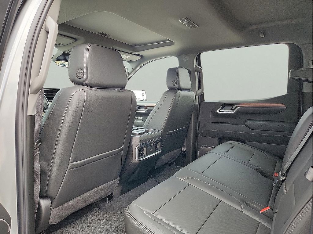 New 2026 GMC Sierra 1500 Denali image 9