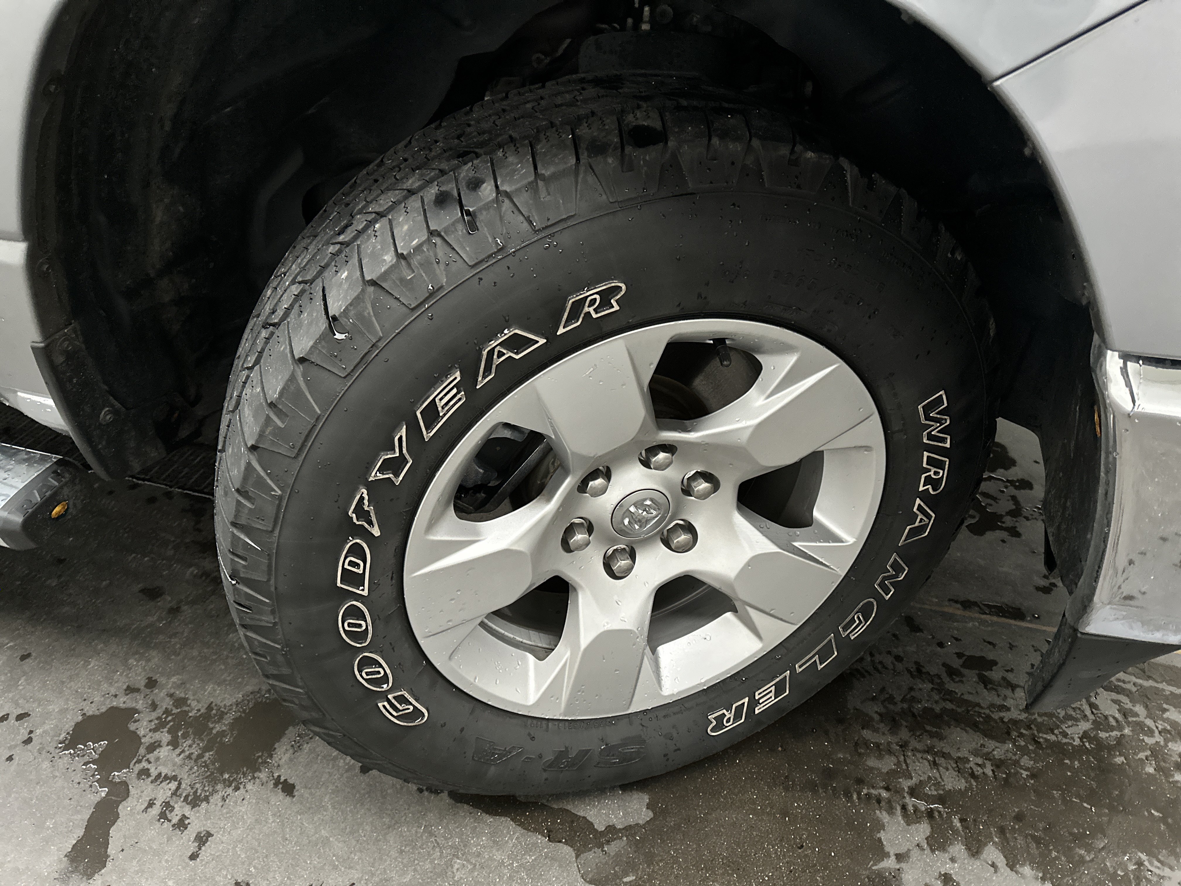 Used 2021 RAM 1500 Big Horn AWD/4WD image 10