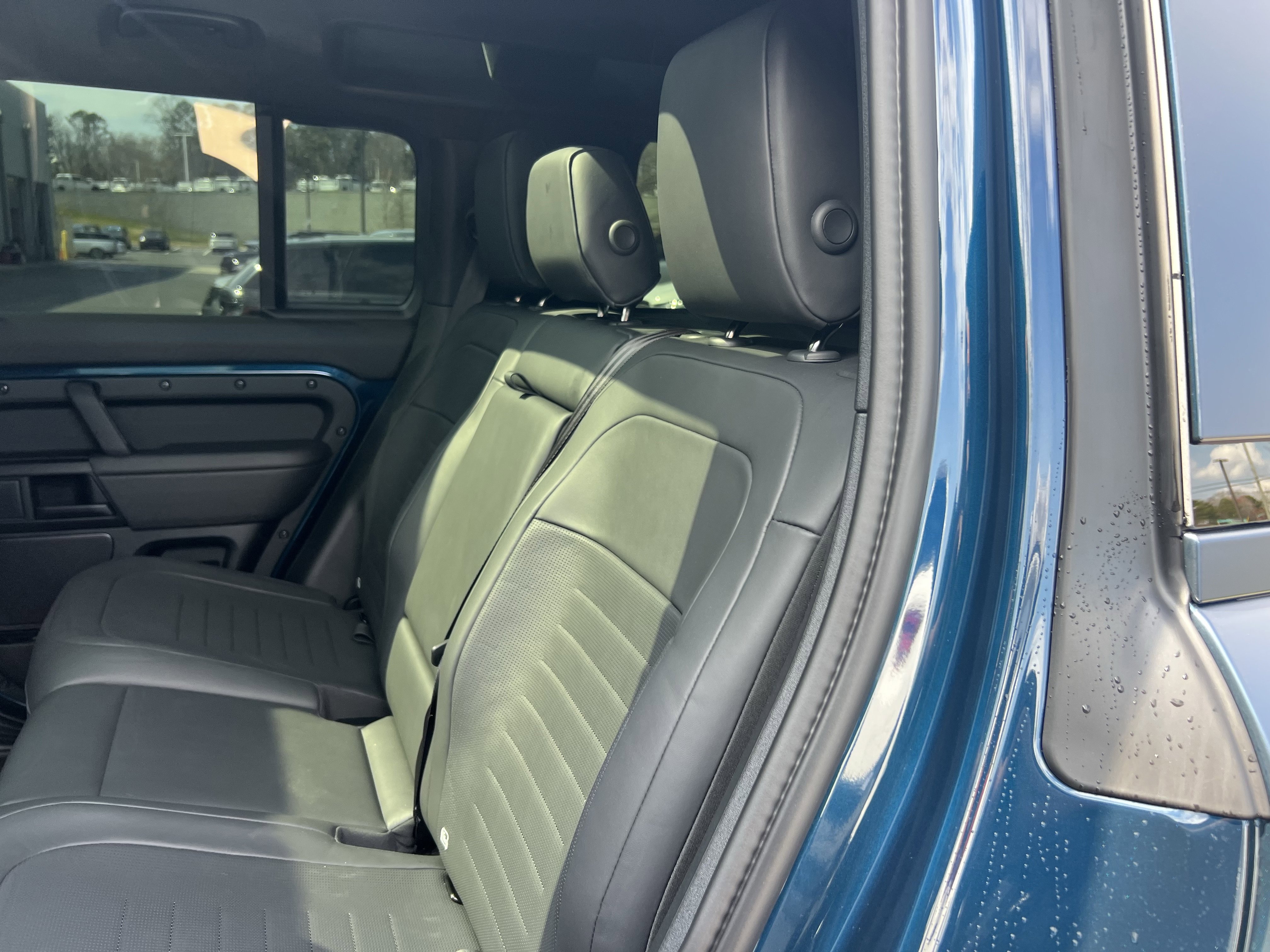 Certified 2026 Land Rover Defender 110 OCTA image 30