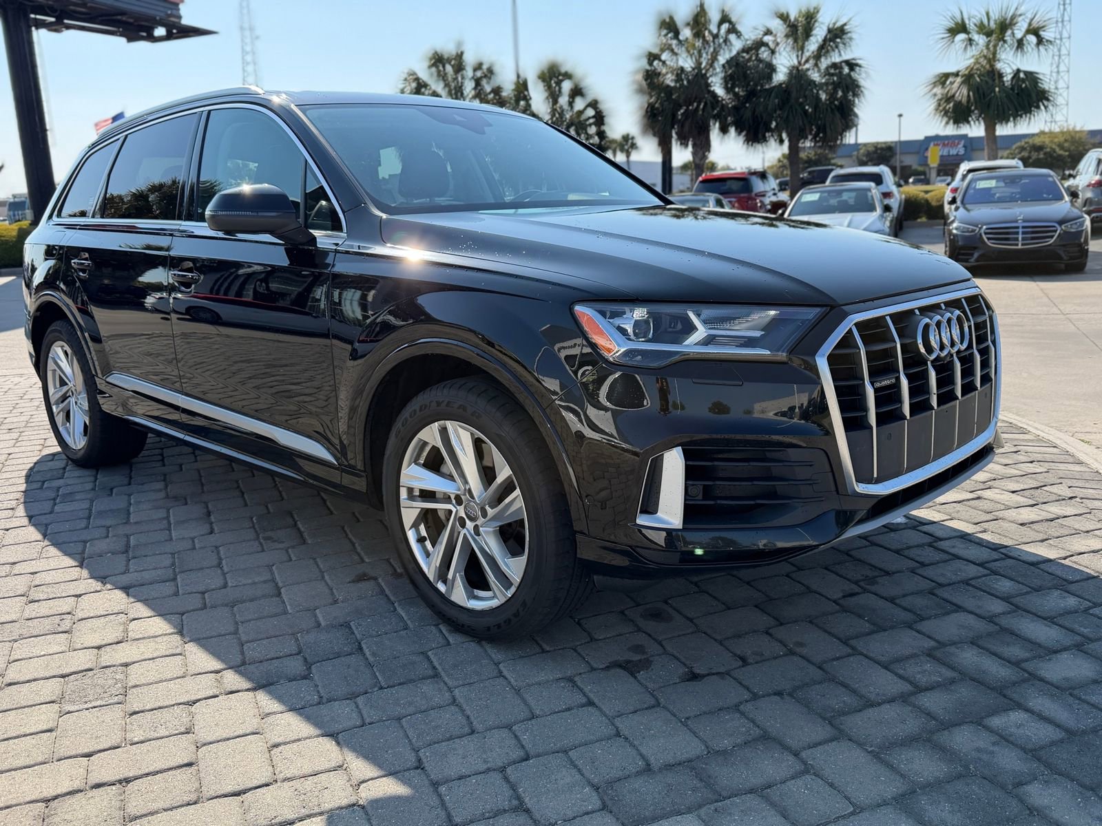 Used 2020 Audi Q7 3.0T Premium Plus w/ Premium Plus Package image 7