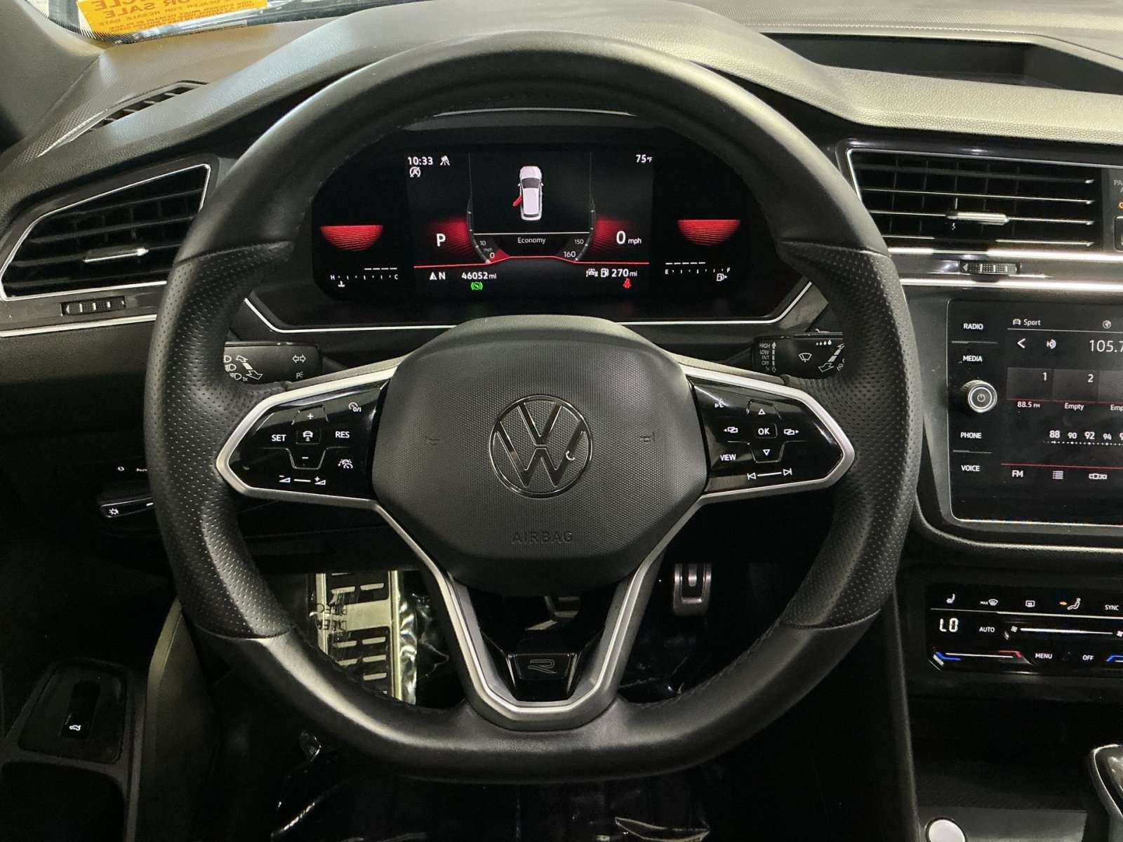 Used 2022 Volkswagen Tiguan SE R-Line AWD/4WD image 12