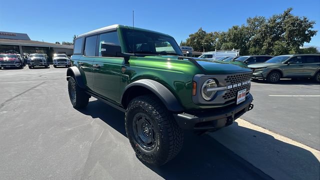 New 2025 Ford Bronco Badlands image 2