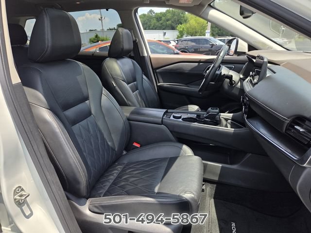 Used 2023 Nissan Rogue Platinum w/ Platinum Premium Package AWD/4WD image 16