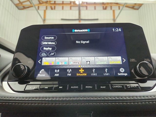 Used 2023 Nissan Rogue SL w/ SL Premium Package image 32