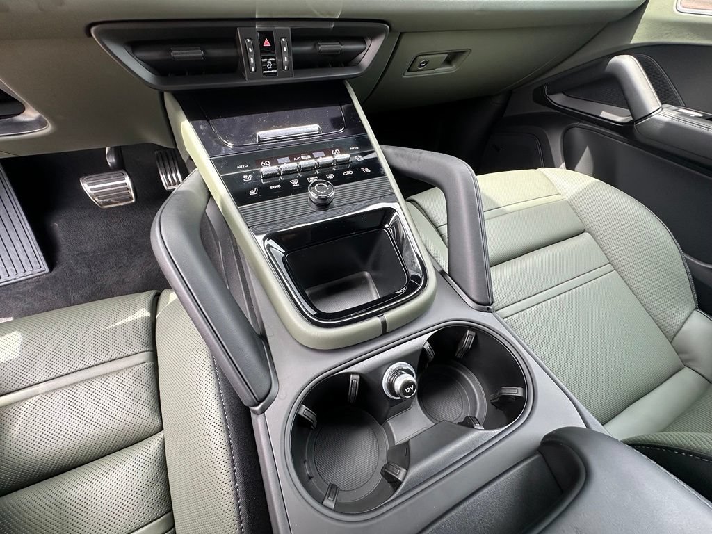 Certified 2026 Porsche Cayenne S AWD/4WD image 36
