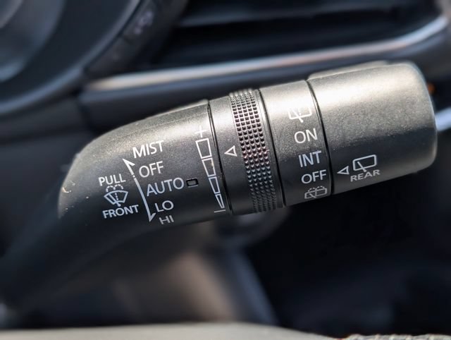 Used 2022 MAZDA MAZDA3 s FWD image 36