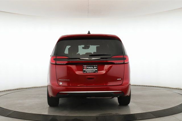 New 2026 Chrysler Pacifica Select image 11