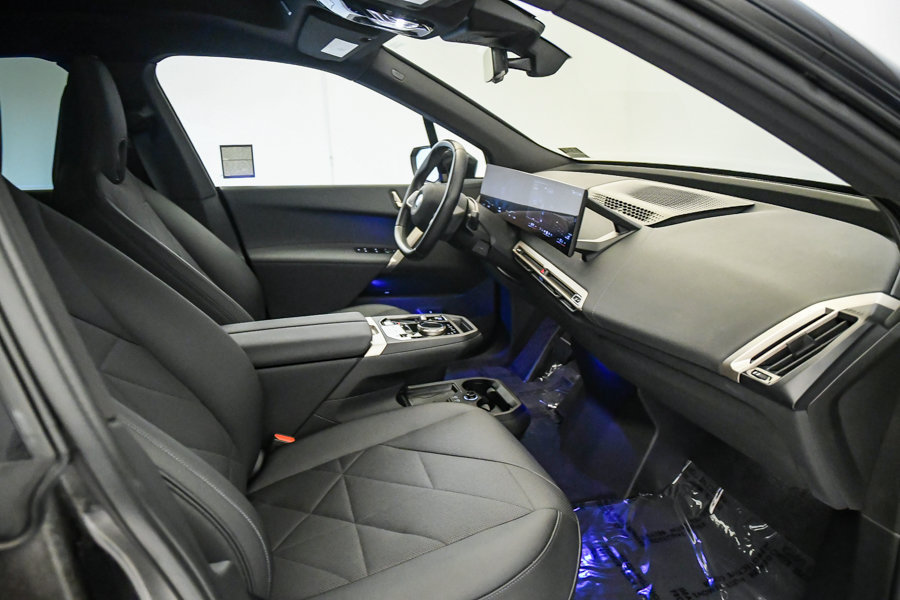 Certified 2024 BMW iX xDrive50 AWD/4WD image 15