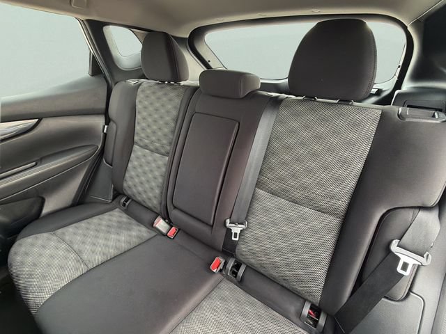 Used 2021 Nissan Rogue Sport SV FWD image 19