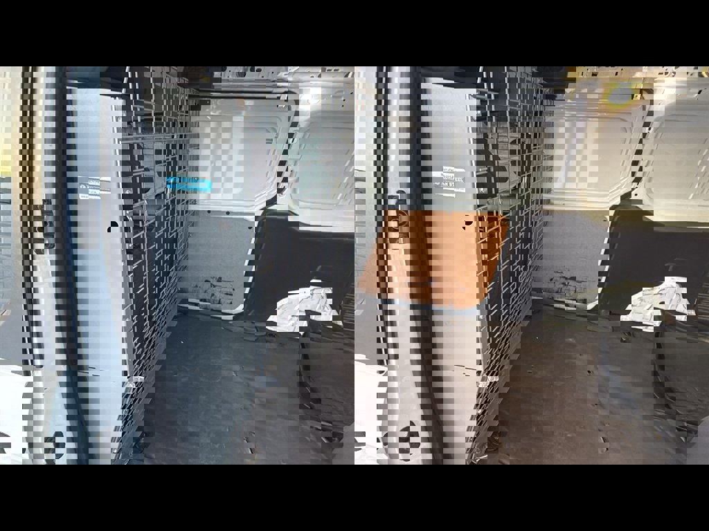 Used 2017 Ford Transit Connect XL image 21