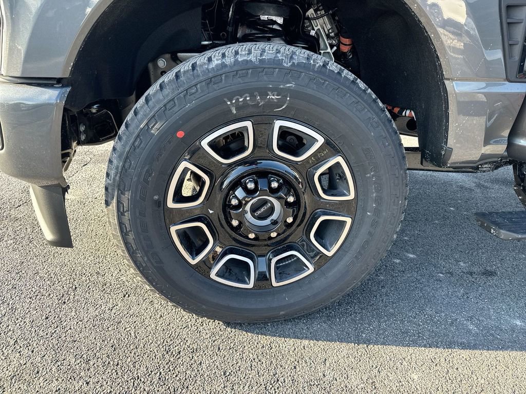 New 2026 Ford F250 Platinum image 12
