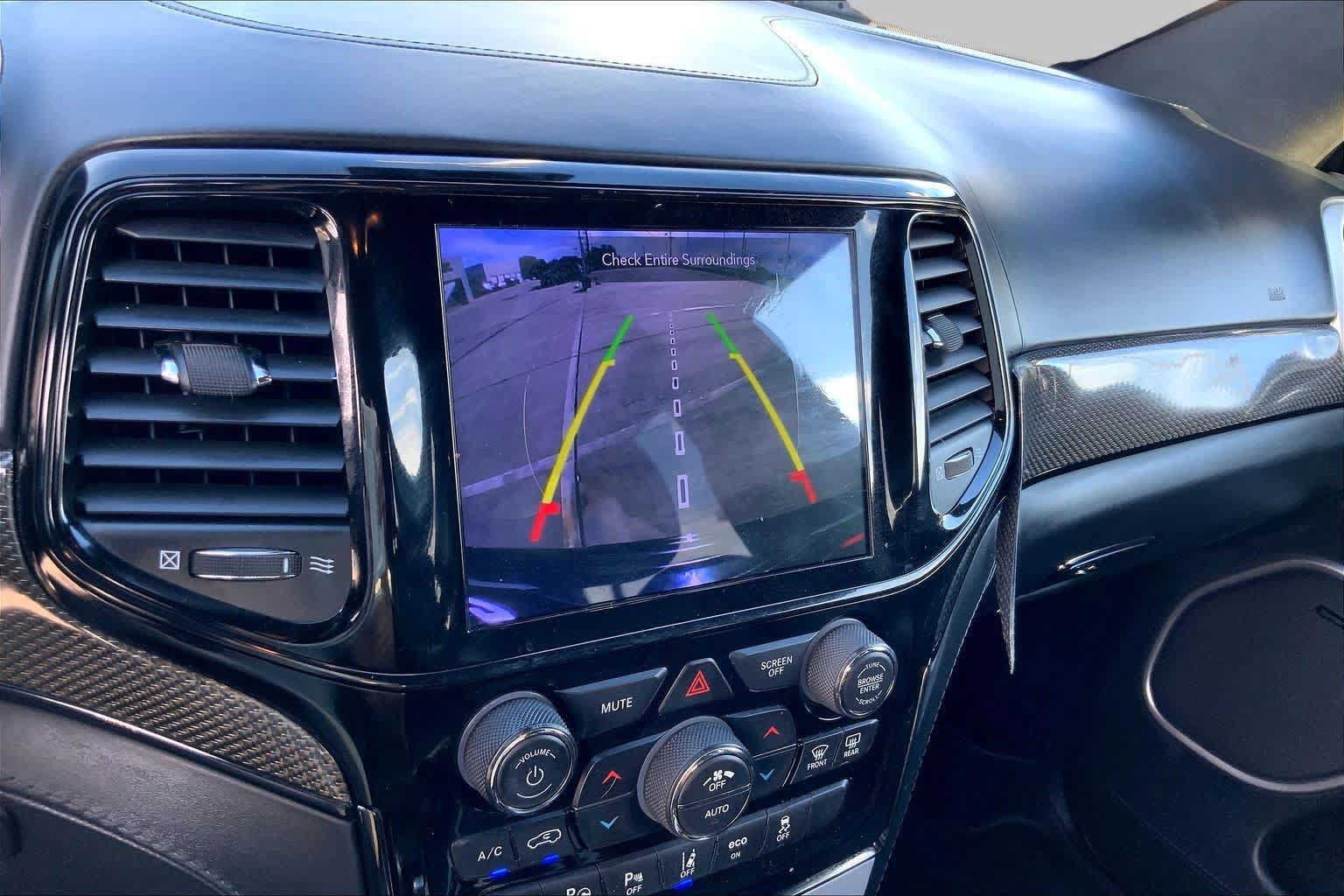 Used 2020 Jeep Grand Cherokee Trackhawk AWD/4WD image 29