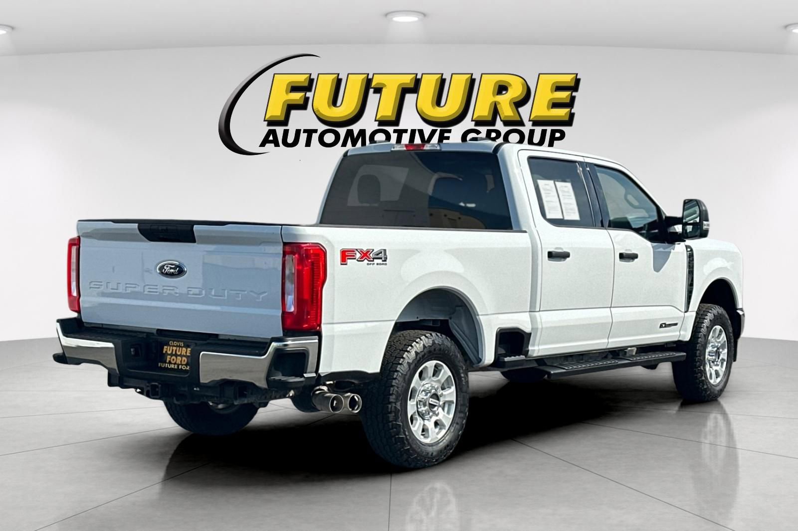Certified 2024 Ford F250 XLT w/ FX4 Off-Road Package image 3