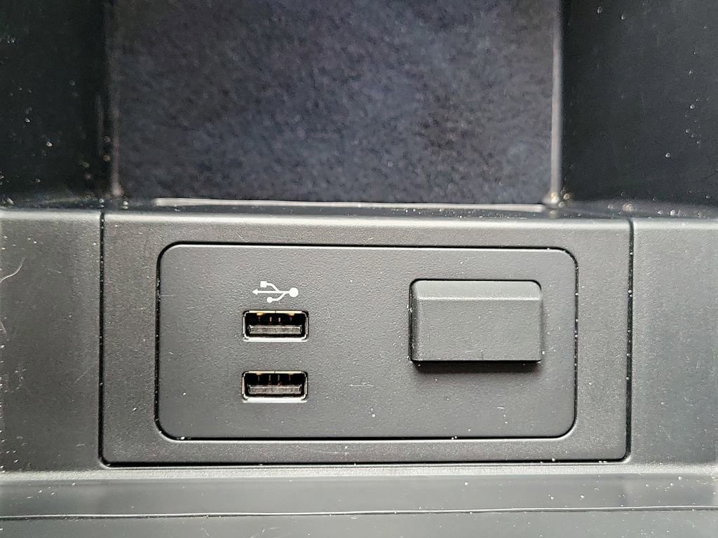 Used 2021 MAZDA CX-9 Signature image 36