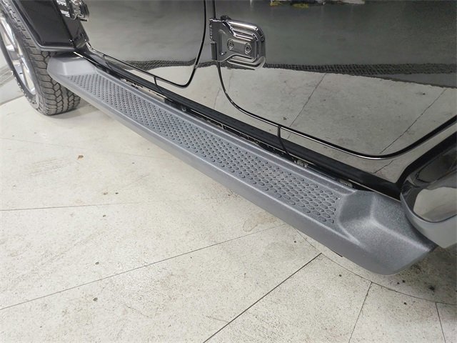 Used 2018 Jeep Wrangler Unlimited Sahara image 48