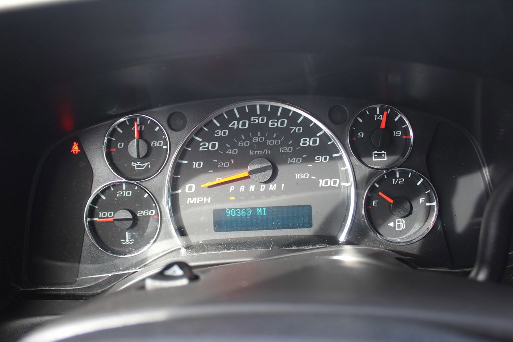 Used 2019 Chevrolet Express 2500 w/ Driver Convenience Package image 14