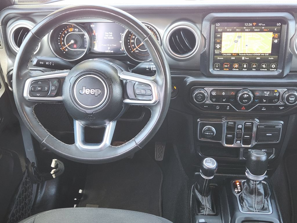 Used 2023 Jeep Wrangler Unlimited Sahara w/ Cold Weather Group AWD/4WD image 10