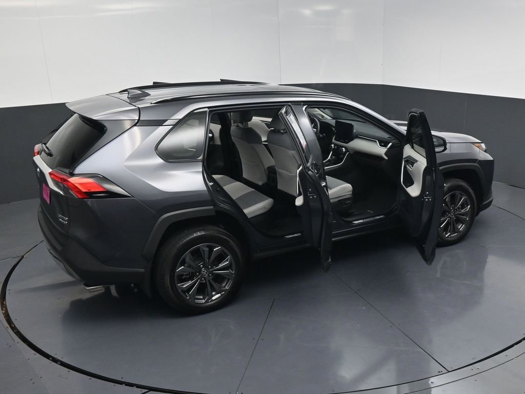 Used 2024 Toyota RAV4 Limited AWD/4WD image 23