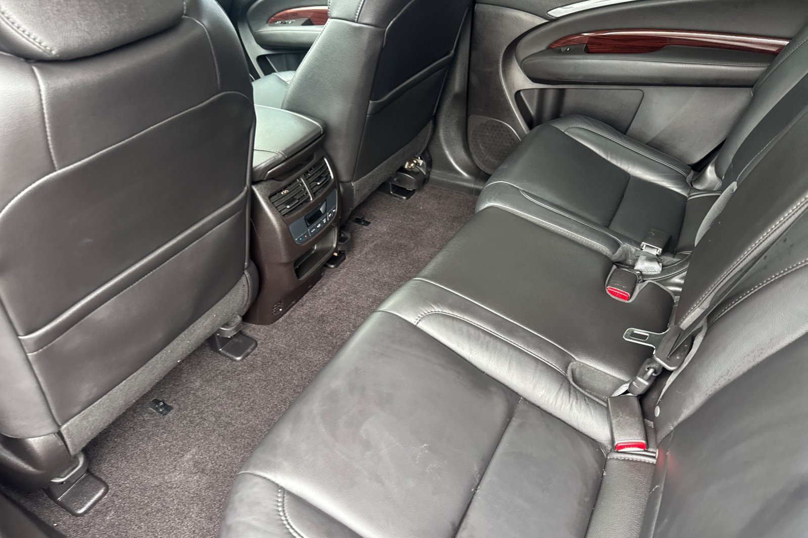 Used 2016 Acura MDX SH-AWD image 12