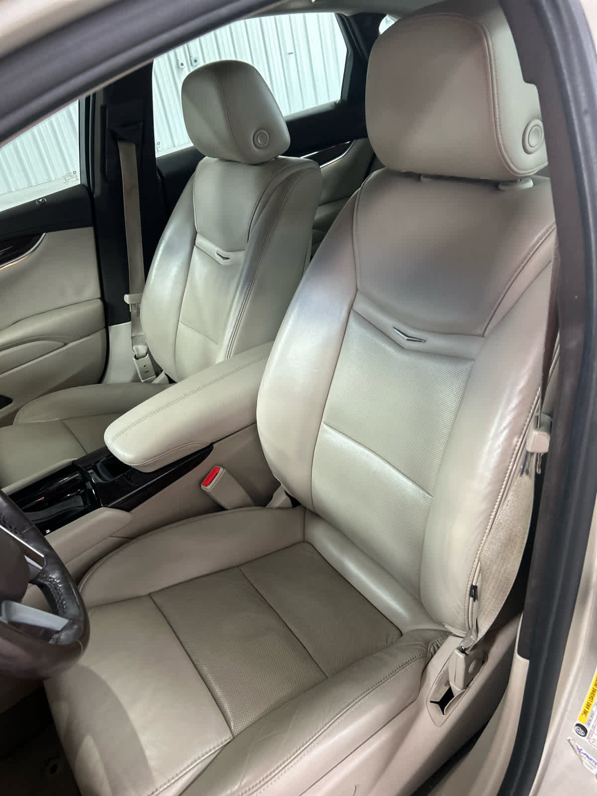 Used 2015 Cadillac XTS Luxury w/ Driver Awareness Package image 16