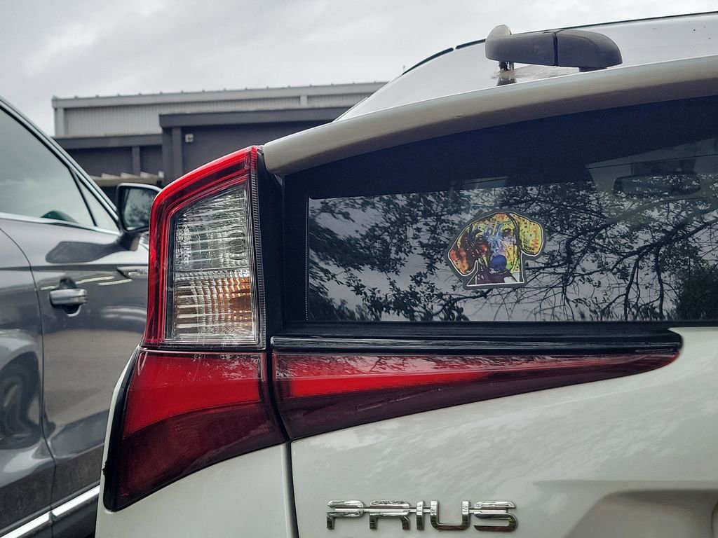 Used 2022 Toyota Prius XLE FWD image 21