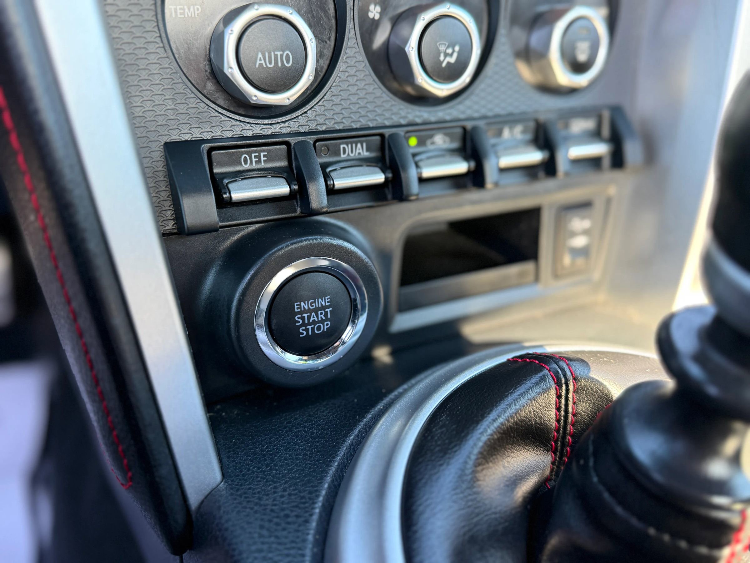 Used 2016 Subaru BRZ Limited image 24