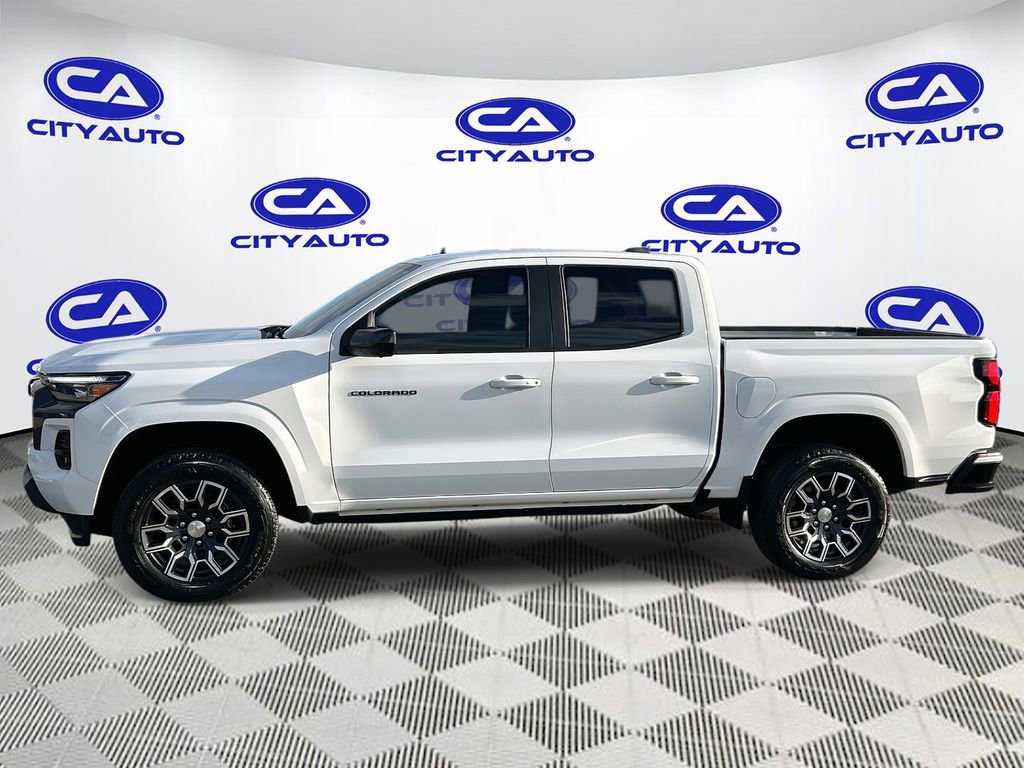 Used 2023 Chevrolet Colorado LT w/ LT Convenience Package III image 7