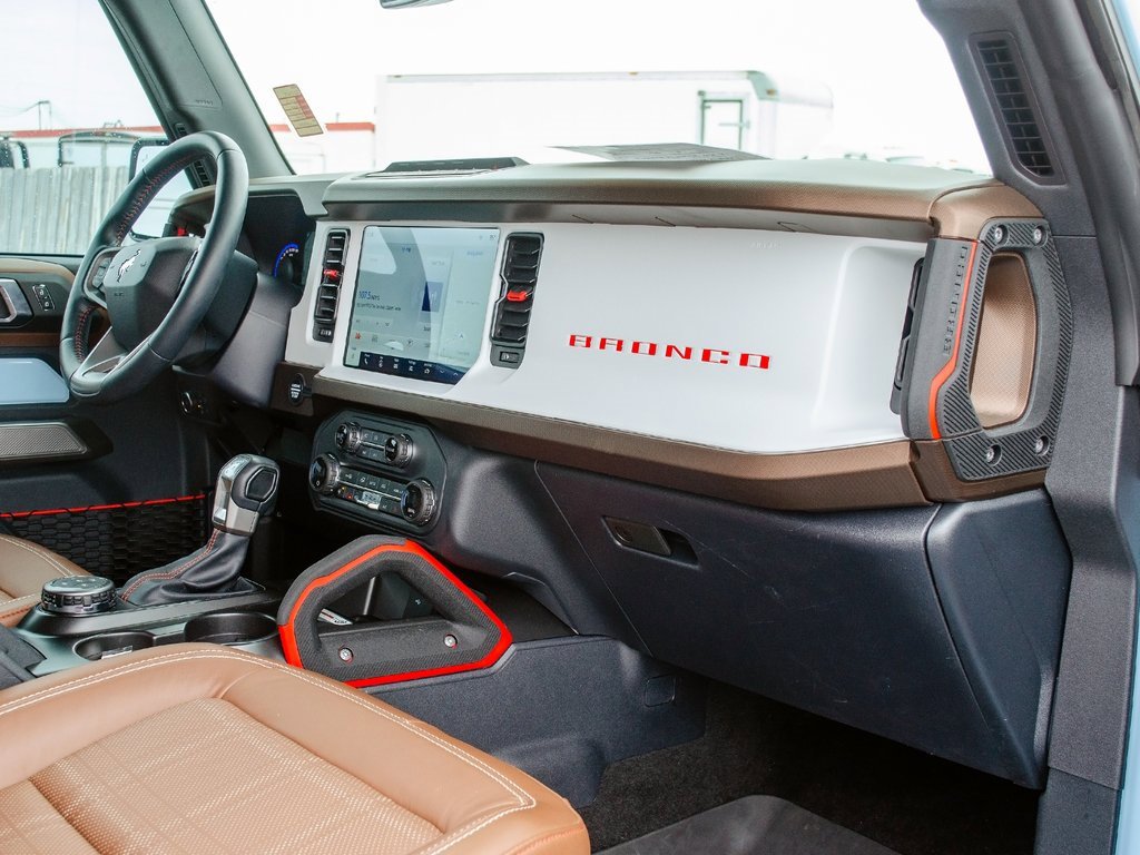 Used 2023 Ford Bronco Heritage Edition image 34