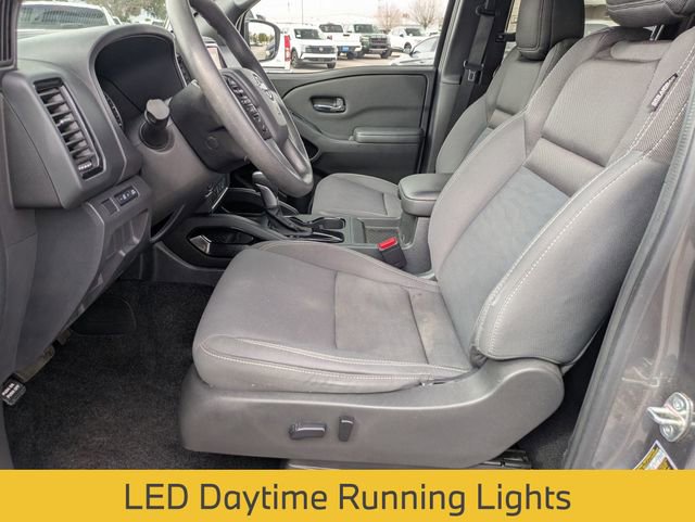 Used 2023 Nissan Frontier SV w/ Midnight Edition Package image 14